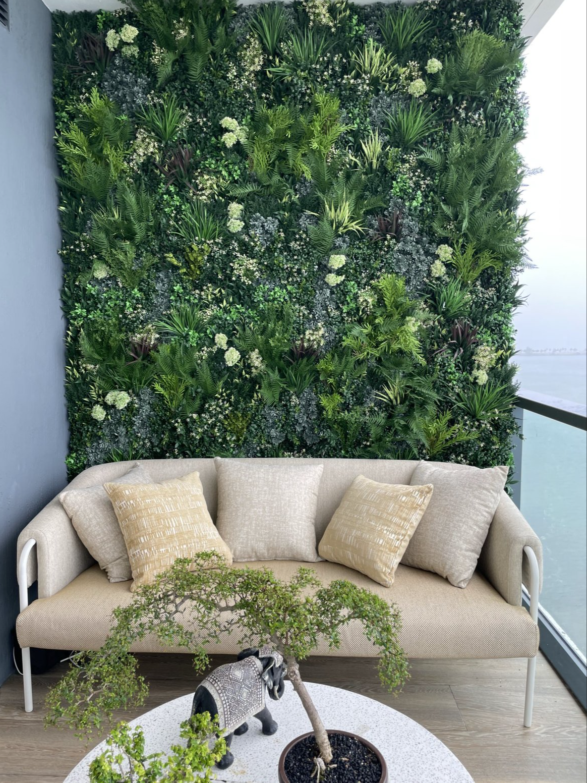 RESIDENTIAL: Miami Residence Transformed with Custom Green Walls ...